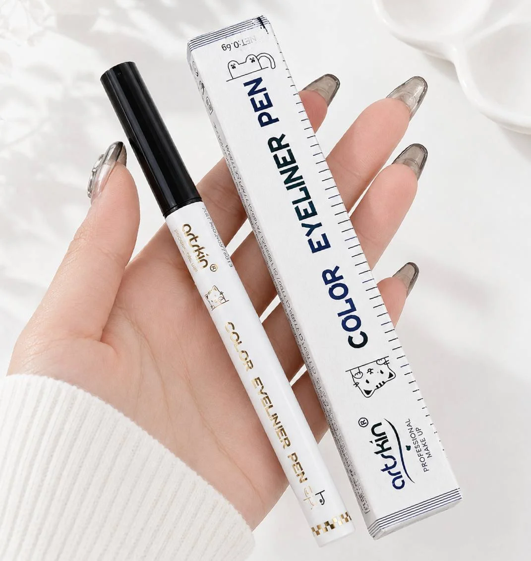 خط چشم ماژیکی آرتکین مدل Color Eyeliner Pen
