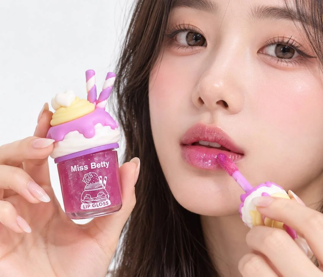 برق لب فانتزی طرح کاپ کیک Miss Betty - تصویر 2