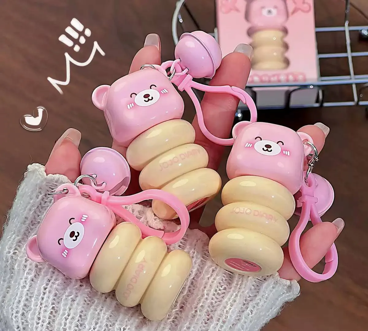 رژلب مایع مات مخملی فانتزی خرس سرکلیدی JOJO DIARY