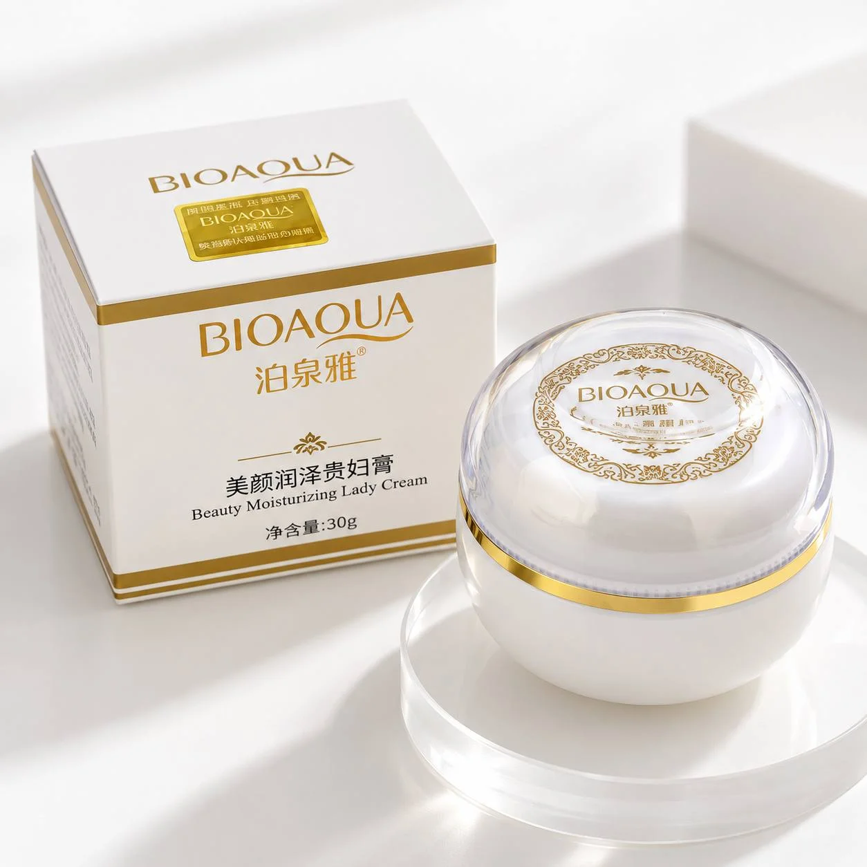 کرم زیبایی و مرطوب کننده Bioaqua Lady Cream