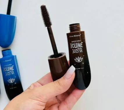 ریمل رنگی حجم‌دهنده کیس بیوتی مدل Volume Booster - تصویر 3