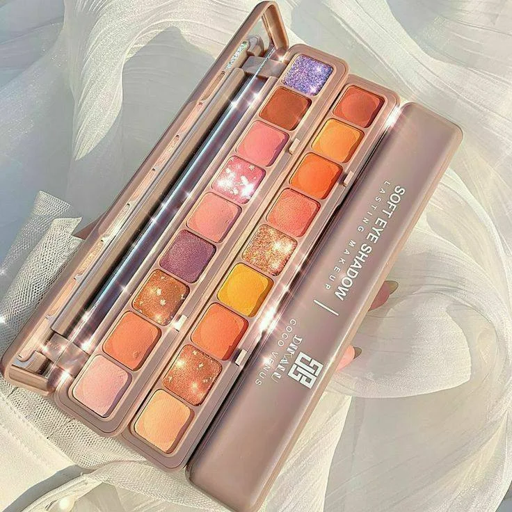 پالت سایه چشم 8 رنگ هدی موجی مدل Soft Eye Shadow