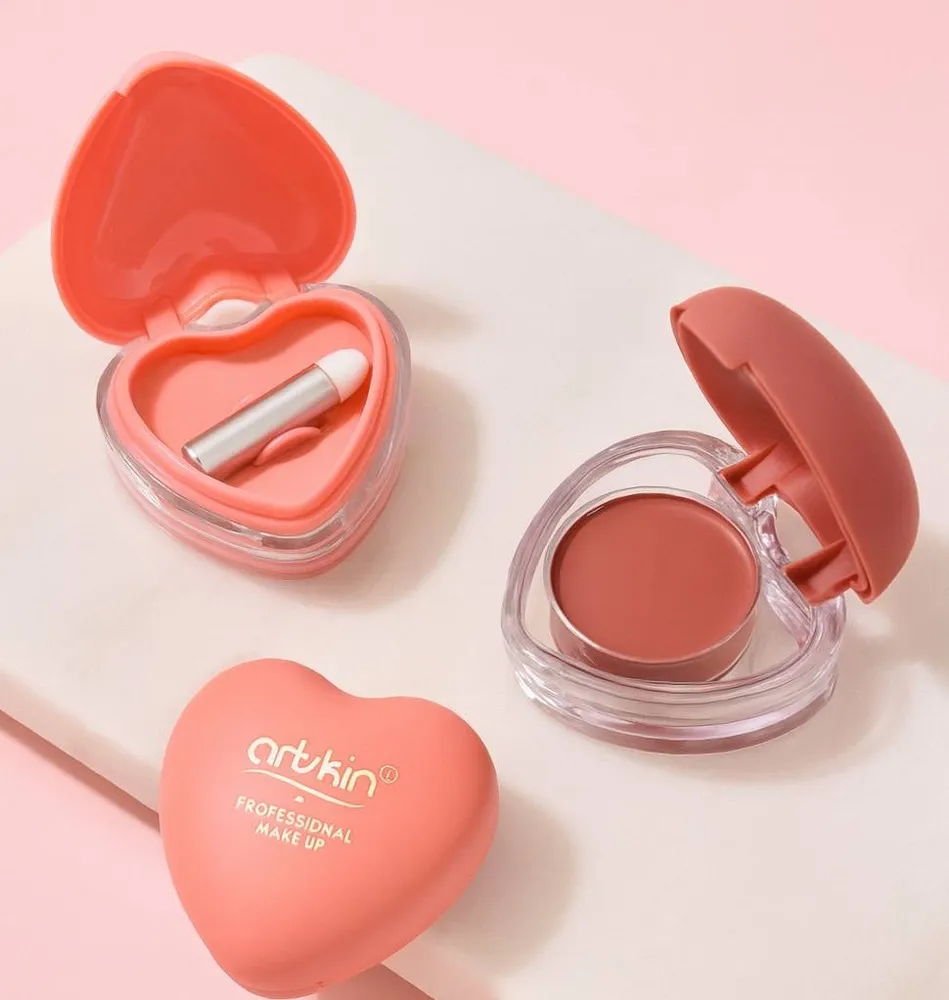 رژگونه کرمی قلبی آرت اسکین