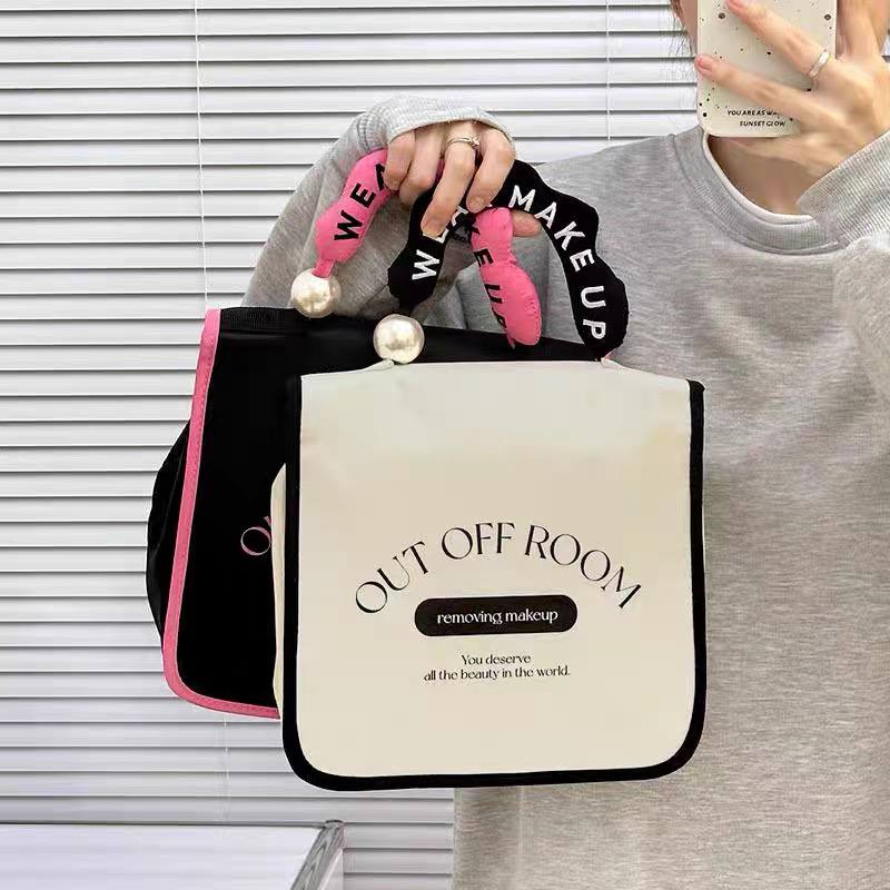 کیف آرایشی لوکس چرمی مرواریدی